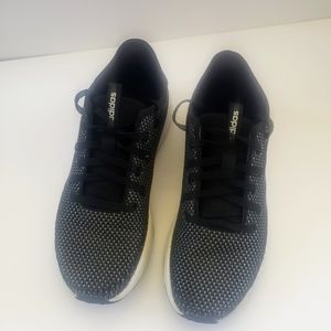 Adidas Women's size 6.5 runners